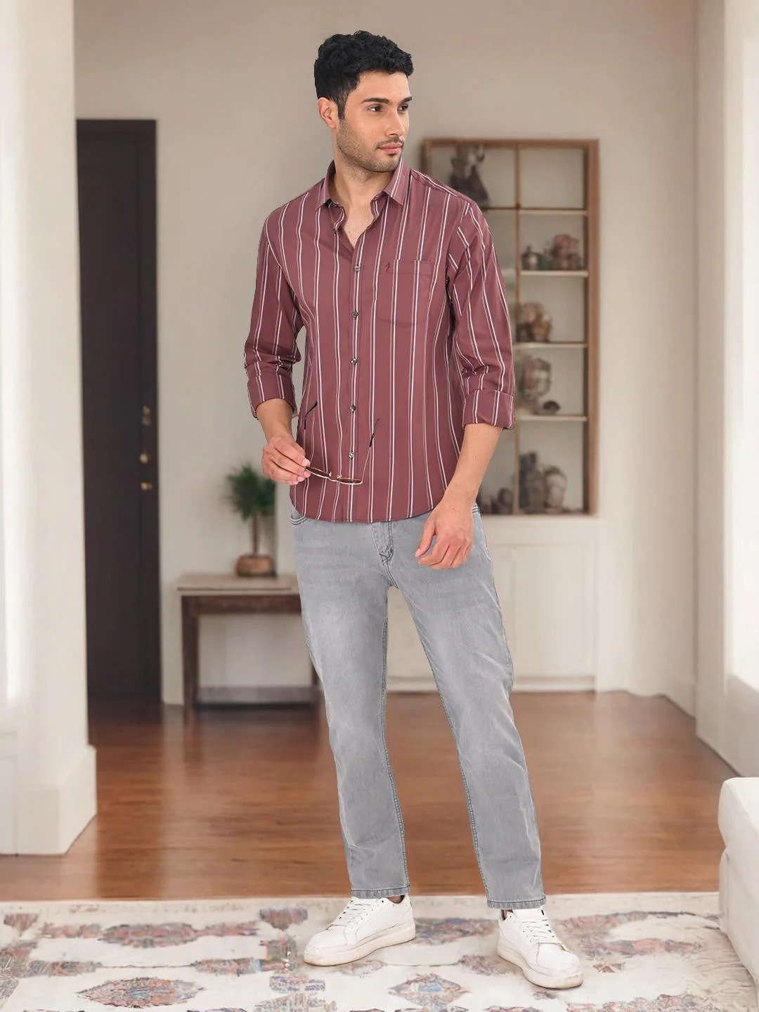 Indian Terrain Men's Regular Fit Full Sleeve Striped Maroon Shirt